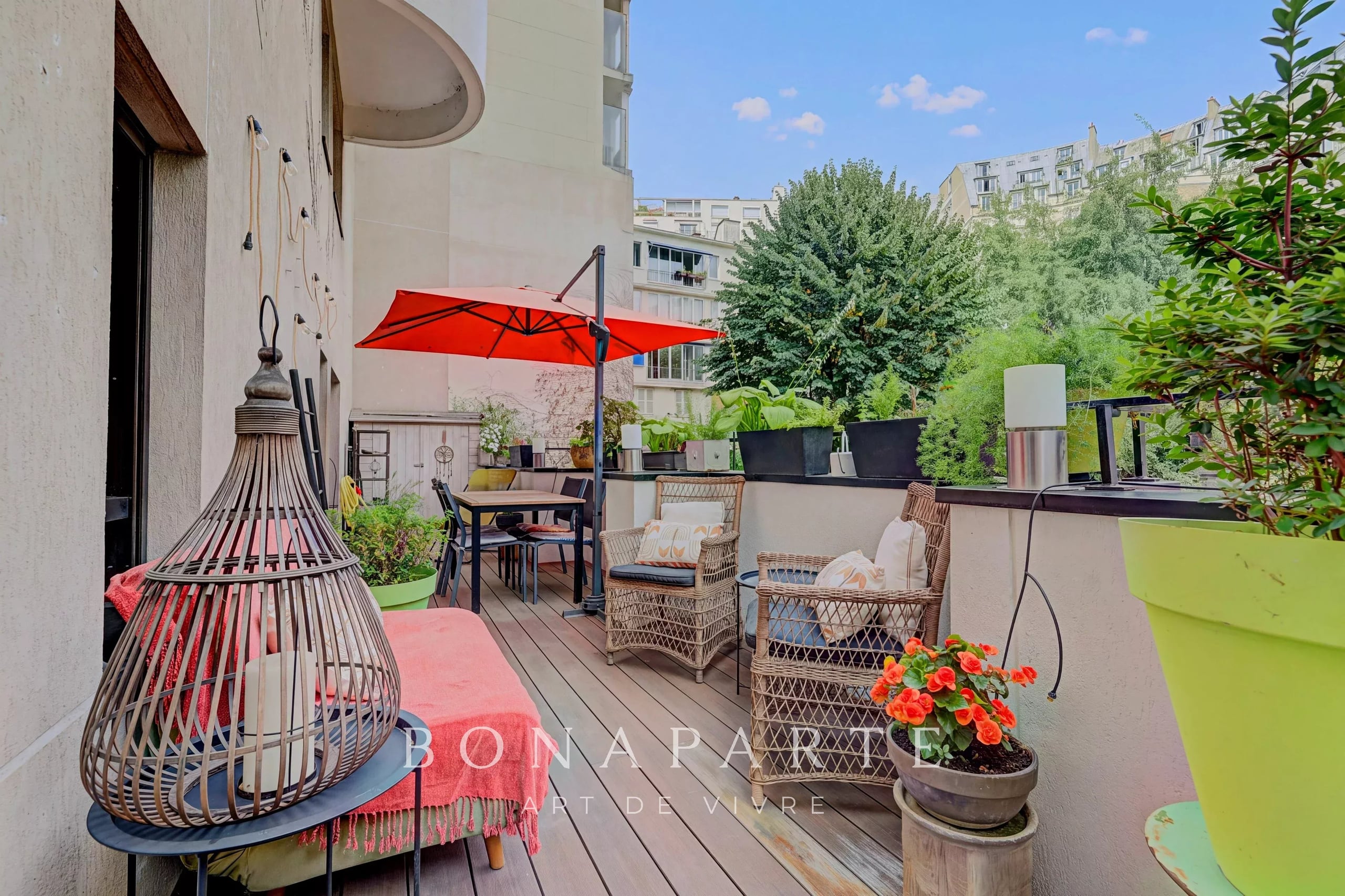 RANELAGH – APPARTEMENT FAMILIAL AVEC TERRASSE – 113 M² – 3 CHAMBRES